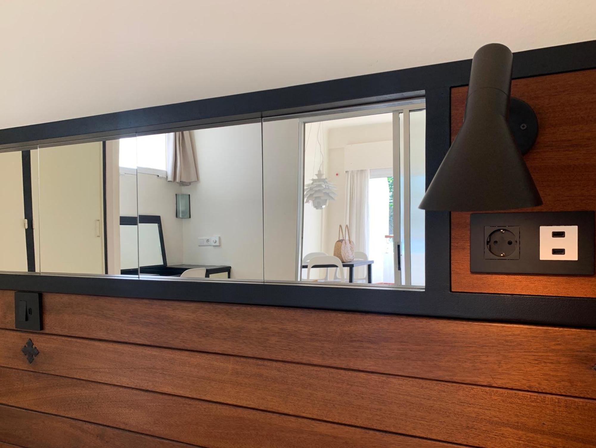 נרחה Apartamentos Playa Torrecilla מראה חיצוני תמונה