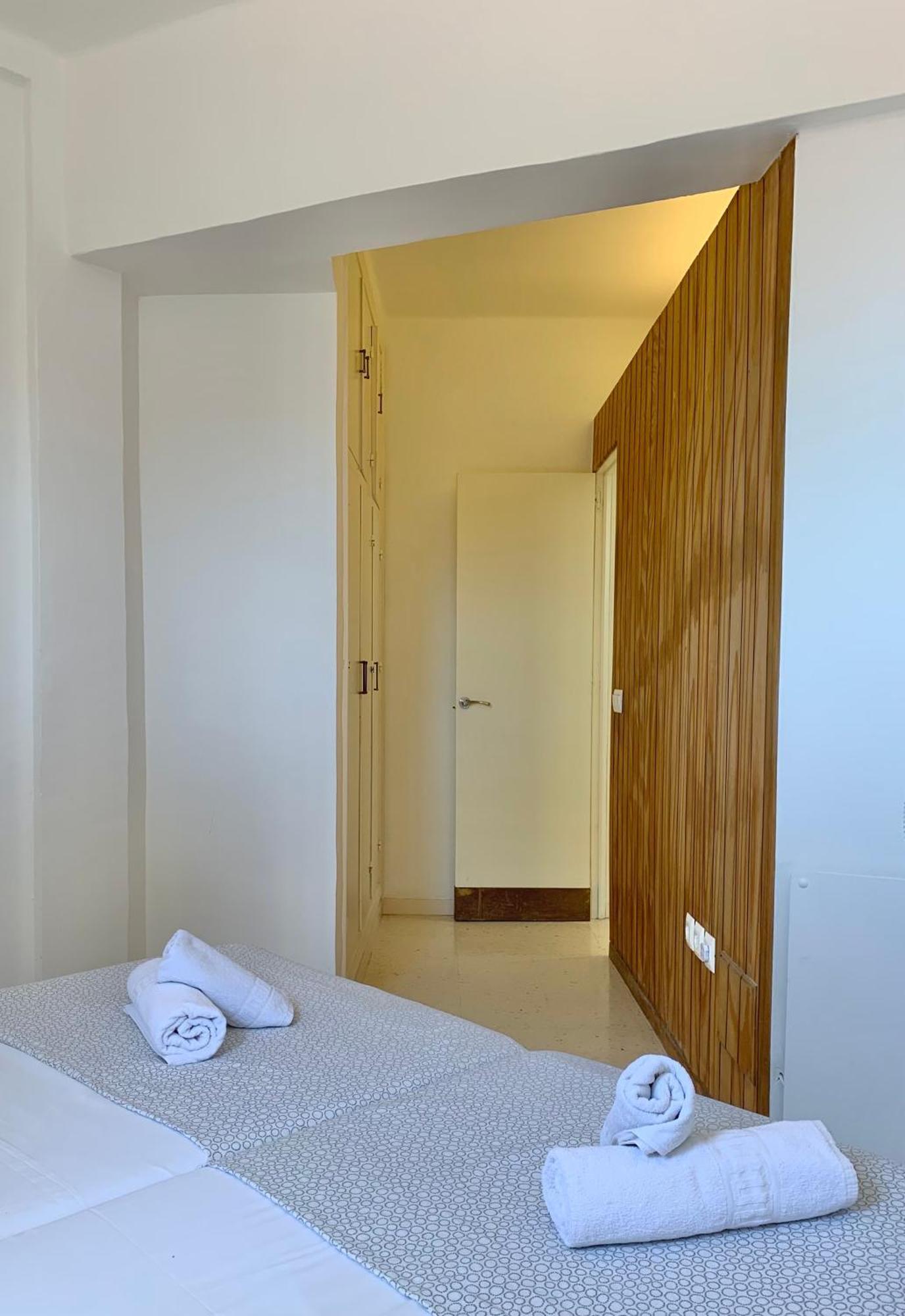 נרחה Apartamentos Playa Torrecilla חדר תמונה