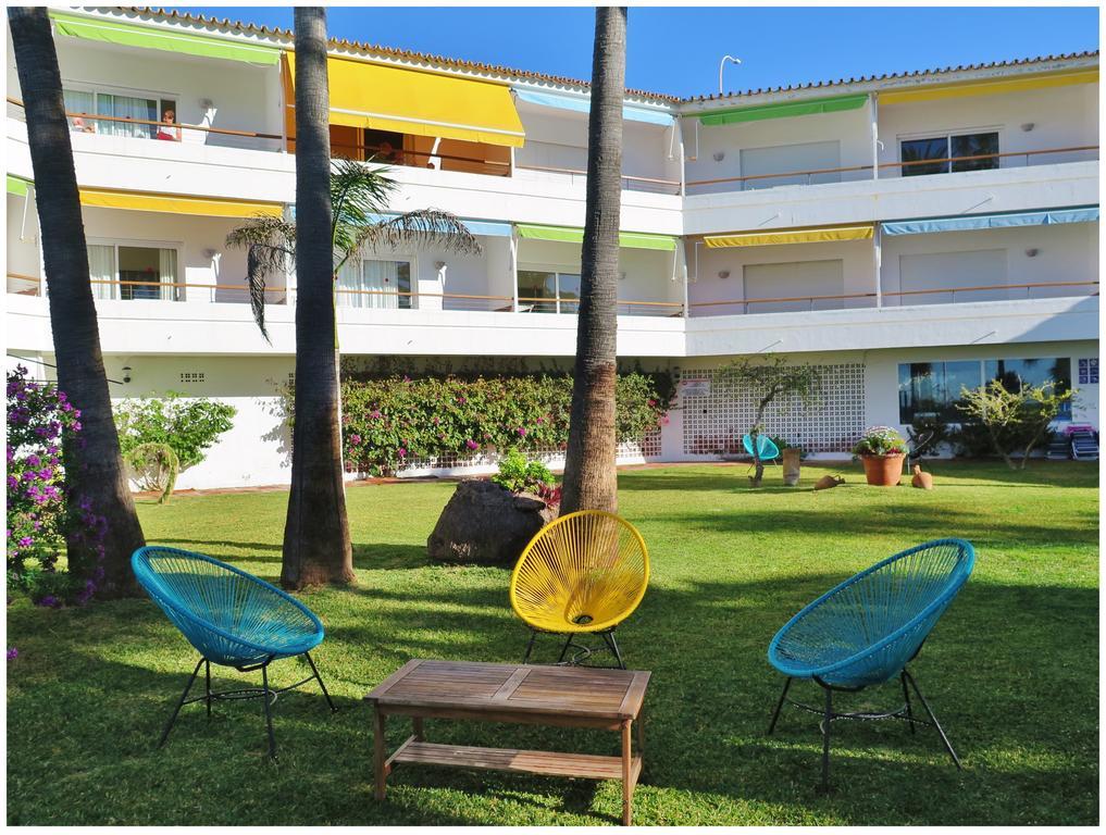 נרחה Apartamentos Playa Torrecilla מראה חיצוני תמונה