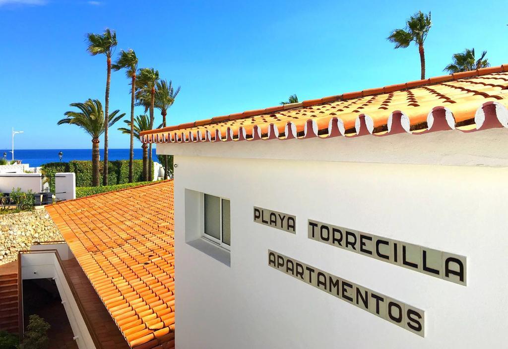 נרחה Apartamentos Playa Torrecilla מראה חיצוני תמונה