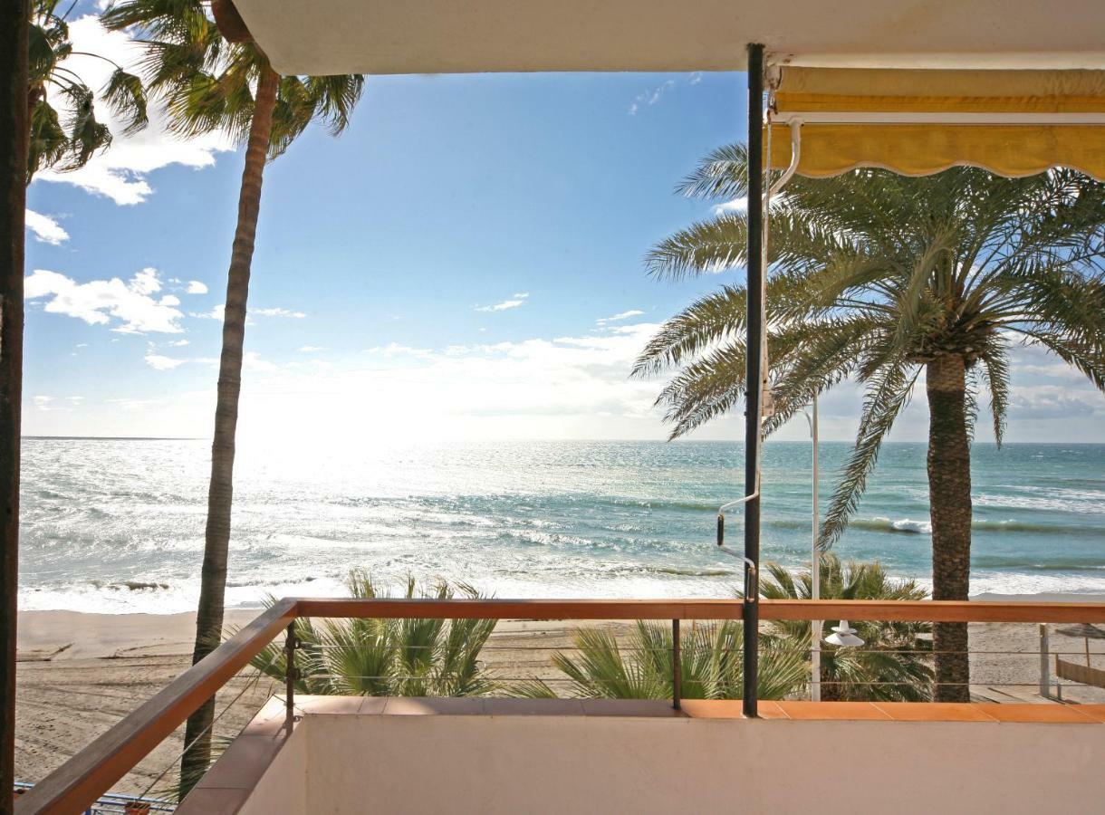 נרחה Apartamentos Playa Torrecilla מראה חיצוני תמונה