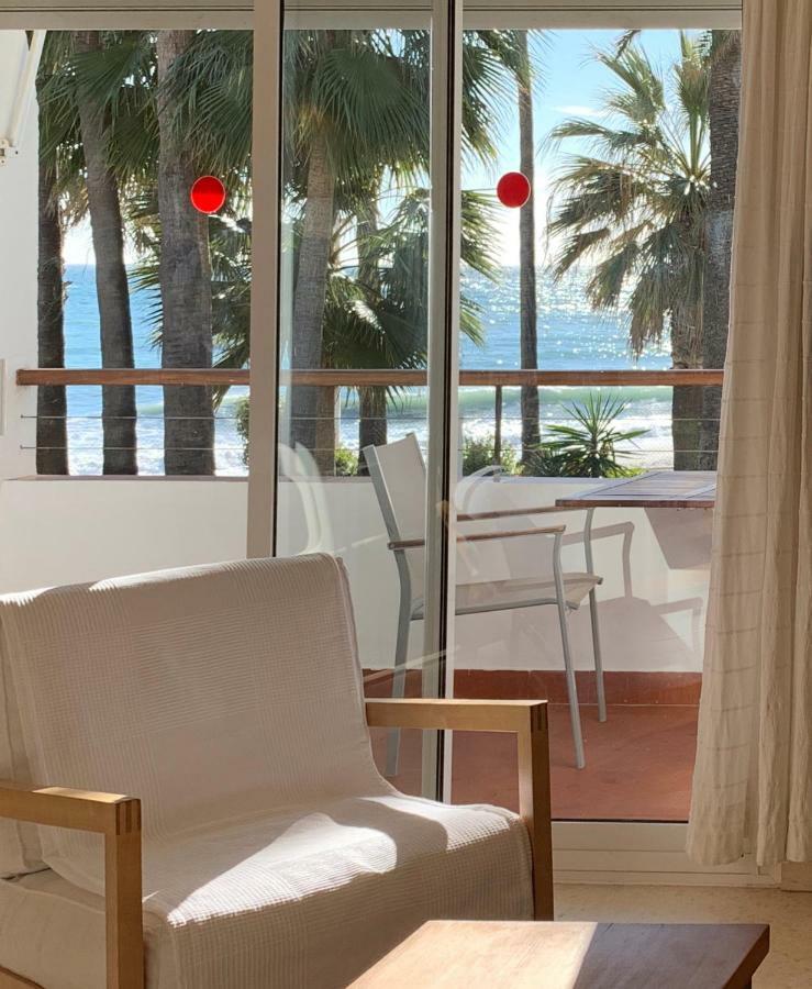 נרחה Apartamentos Playa Torrecilla מראה חיצוני תמונה